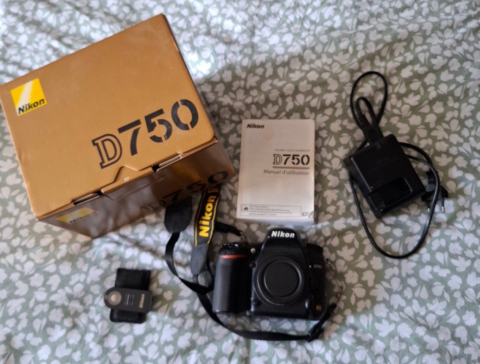 Nikon d750, TV, Hi-fi & Vidéo, Appareils photo numériques, Enlèvement, Nikon