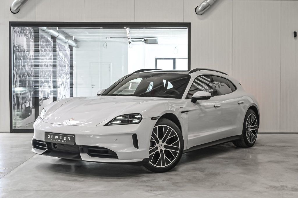 Taycan Sport Turismo FACELIFT-batteryPlus-Sportdesign-BOSE, Auto's, Porsche, Automaat, Achterwielaandrijving, Leder, Zilver of Grijs