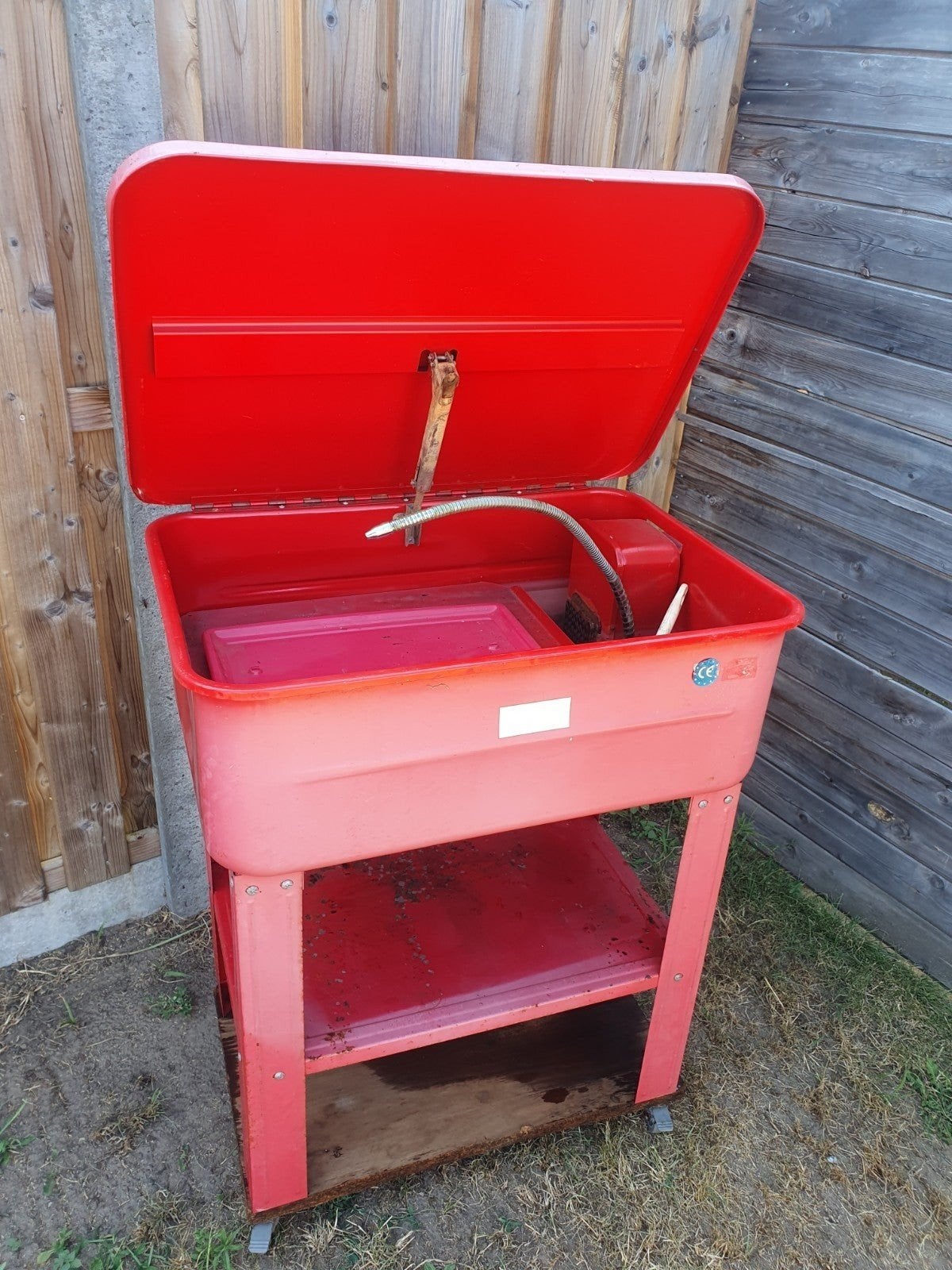 HBM 90 liter ontvetterbak/wasbak met pomp, Enlèvement, Comme neuf