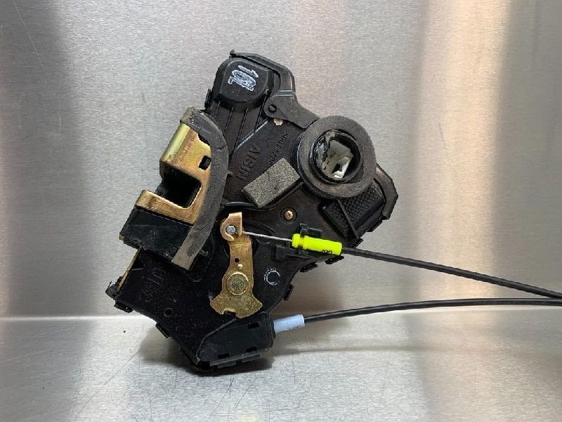 BARRE DE SERRURE DE PORTE AVANT GAUCHE Toyota Corolla (E12), Utilisé, Toyota