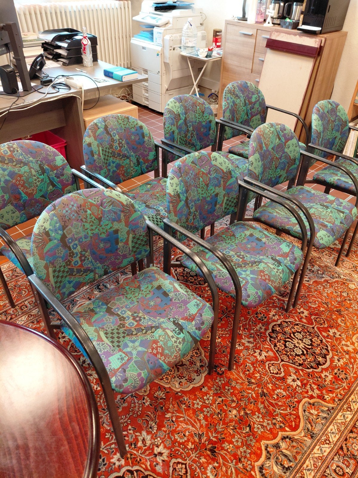 8 metalen stoelen met stoffen bekleding, Huis en Inrichting, Stoelen, Ophalen, Gebruikt, Overige kleuren, Metaal