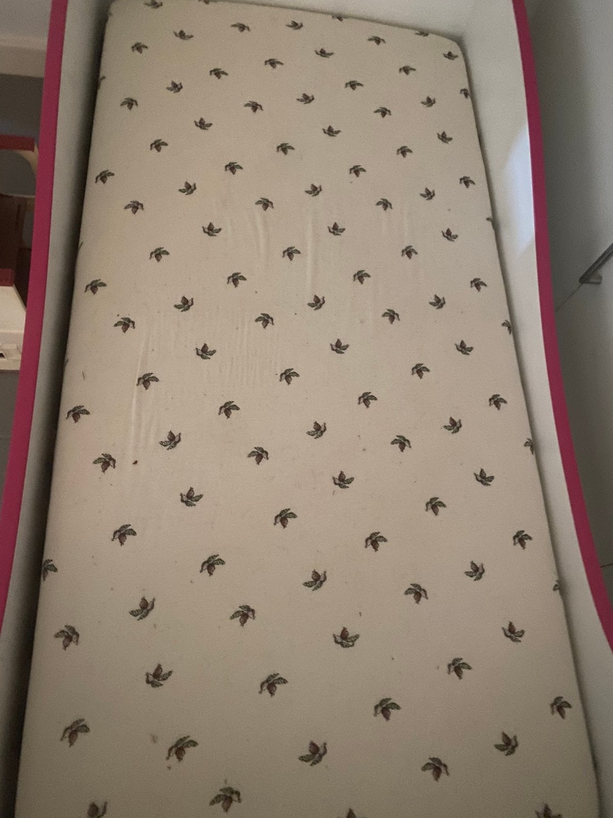 Kinderbed, Huis en Inrichting, Ophalen, Zo goed als nieuw, Matras, Overige maten