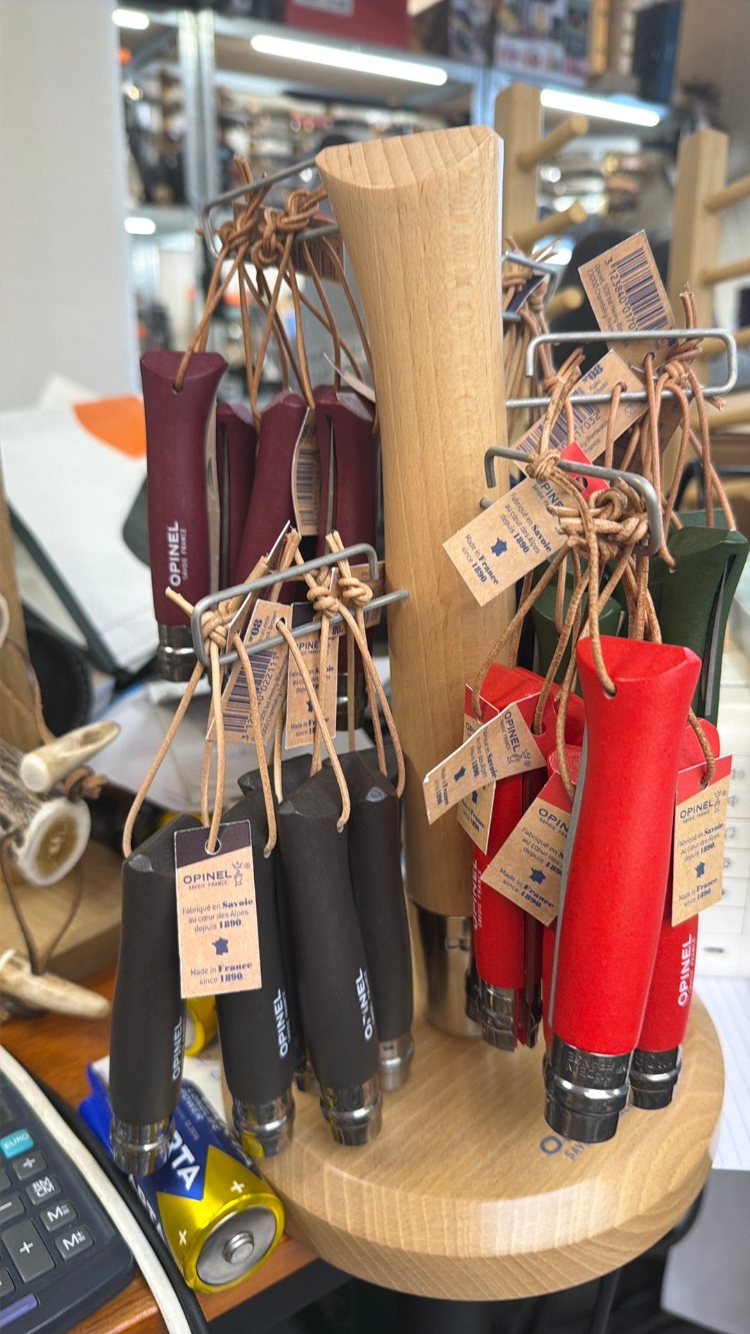 Opinel de couleur n 8, Collections, Enlèvement ou Envoi
