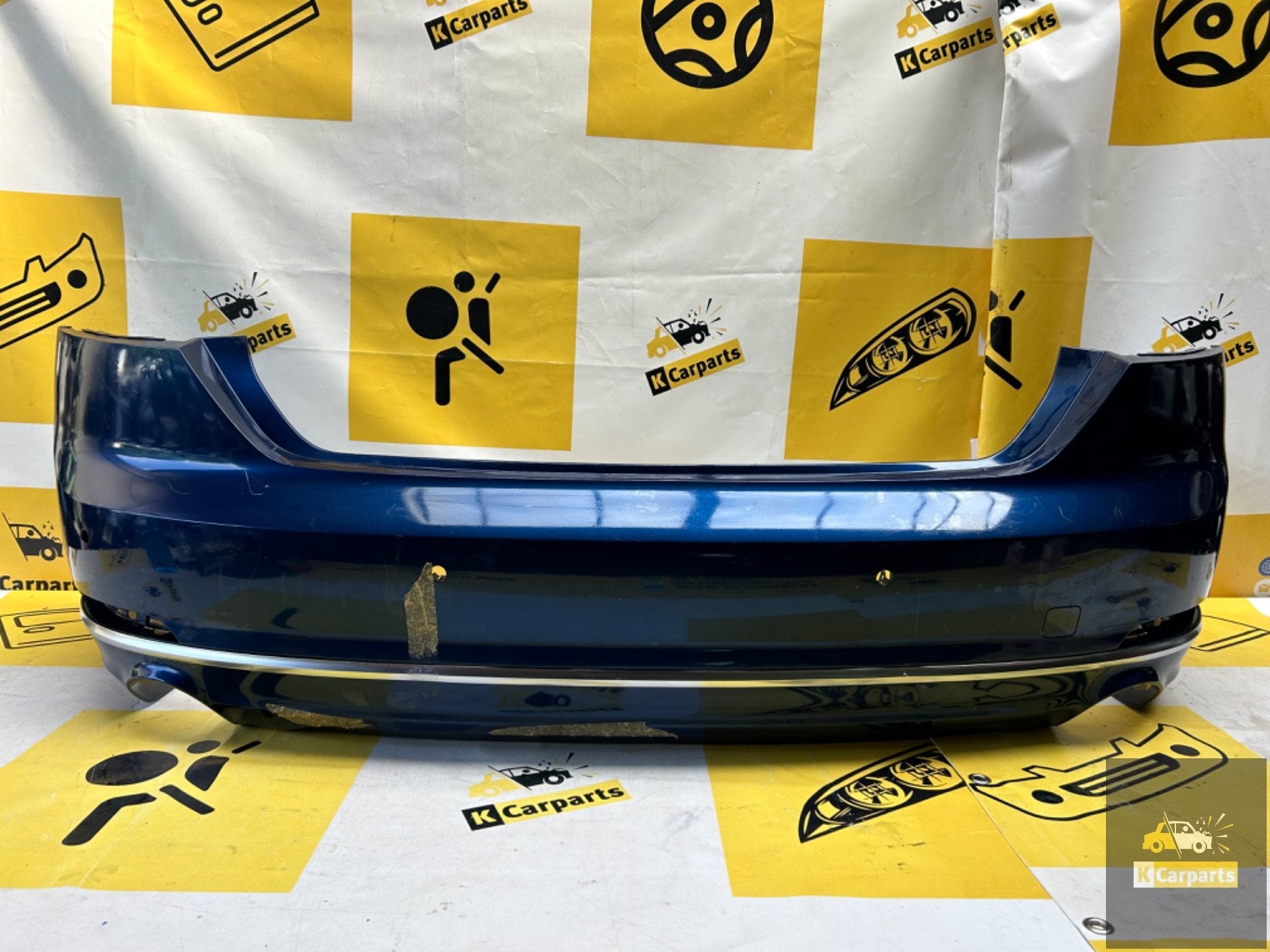 Audi A5 Achterbumper 4XPDC 8W6807521A Origineel 17-21, Gebruikt, AUDI AG, Auto-Union-Strasse 1
85045  Ingolstadt, DE, Audi