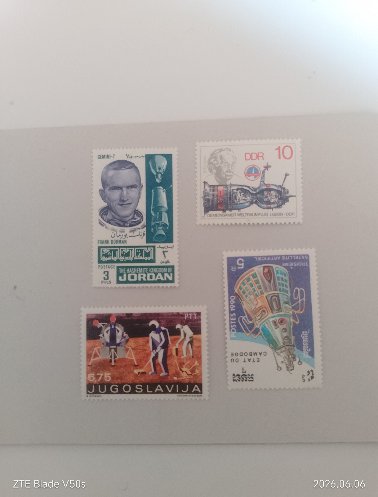4 timbres pour un voyage dans l'espace après un voyage dans, Enlèvement ou Envoi