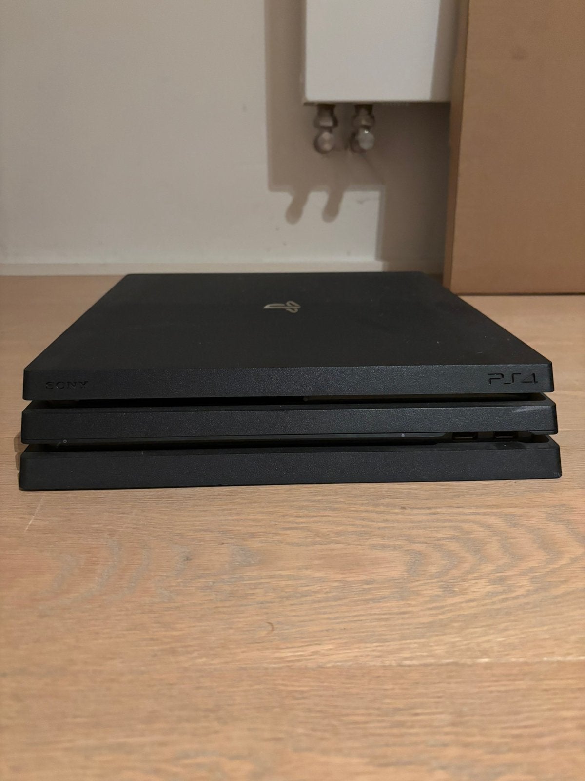 Ps4 pro, Games en Spelcomputers, Ophalen of Verzenden, Zo goed als nieuw, Pro