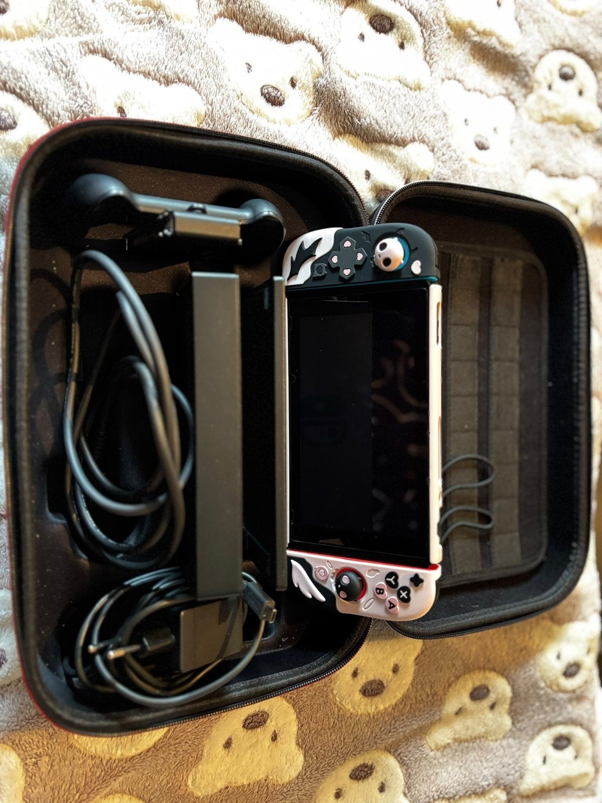 Nintendo Switch met alle en extra toebehoren, Enlèvement, Comme neuf, Avec 2 manettes
