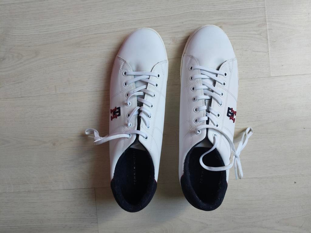 Tommy Hilfiger schoenen 👟(maat 46), Kleding | Heren, Schoenen, Wit, Nieuw, Ophalen of Verzenden, Sneakers