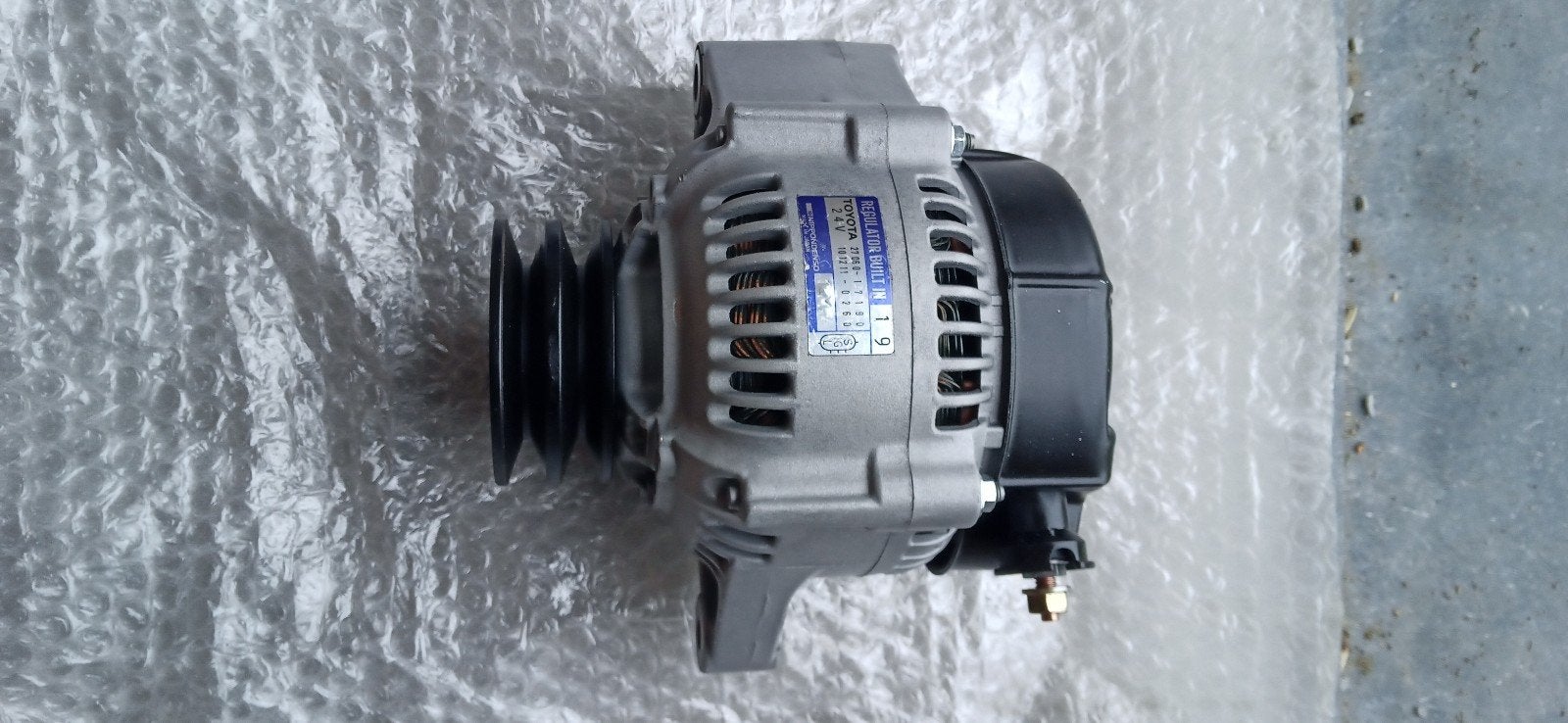 Toyota Landcruiser HZJ dynamo 24V, Auto-onderdelen, Accu's en Toebehoren, Ophalen, Gereviseerd, Toyota