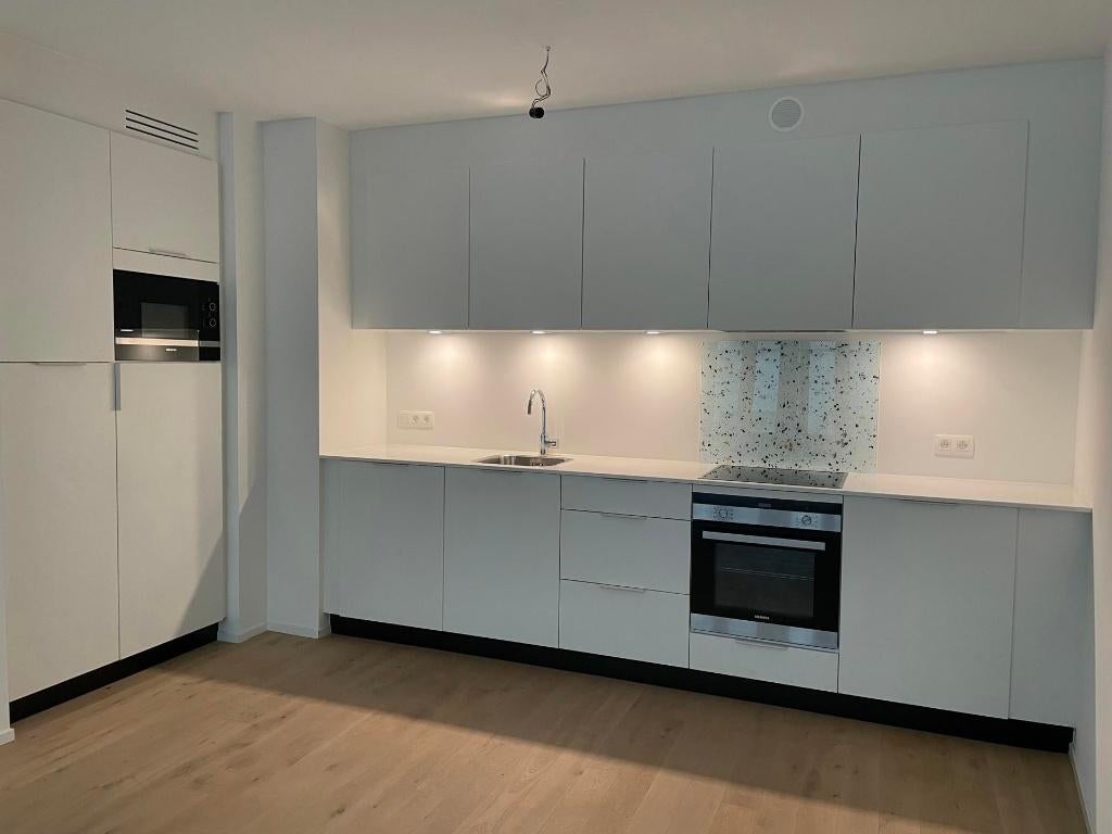 Antwerpen C ruim nieuwbouwappartement bij Eilandje, Immo, Appartementen en Studio's te huur