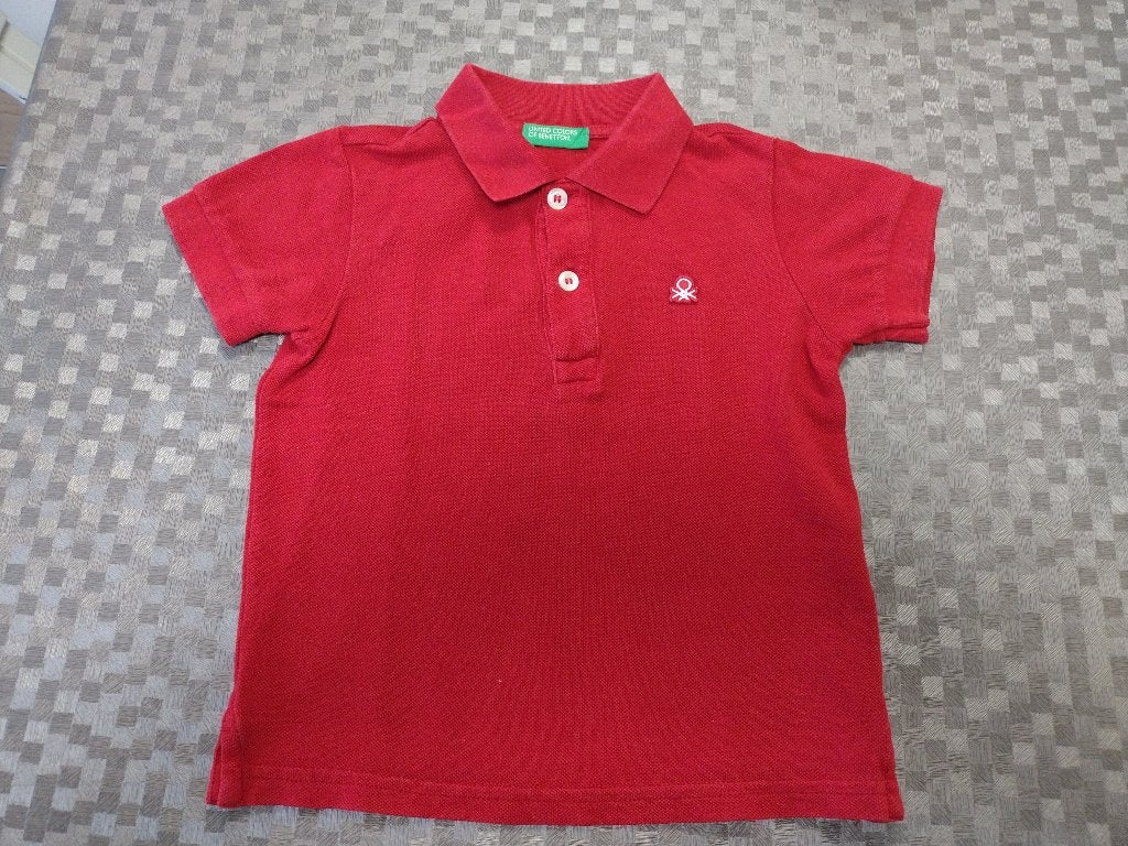 Kwaliteitsvolle polo - BENETTON - Maat 90, Kinderen en Baby's, Kinderkleding | Maat 92, Ophalen, Zo goed als nieuw, Shirt of Longsleeve