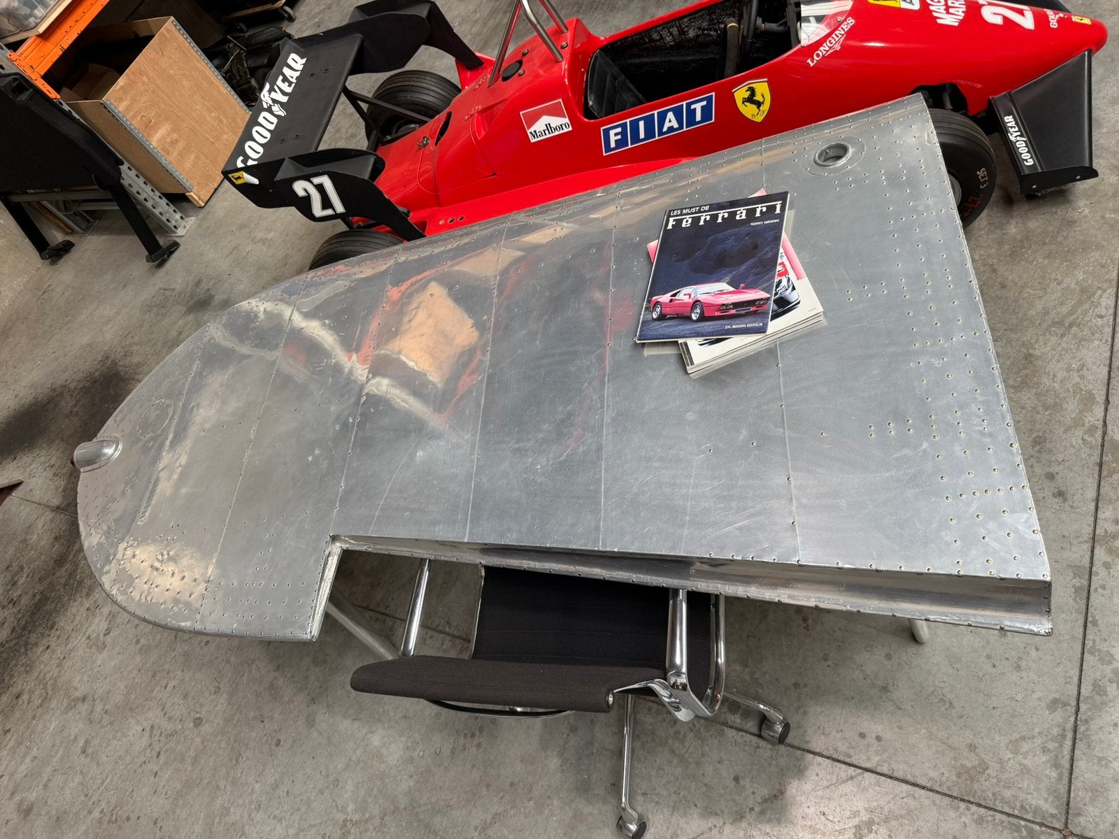 Design tafel aluminium vleugel, Ophalen of Verzenden