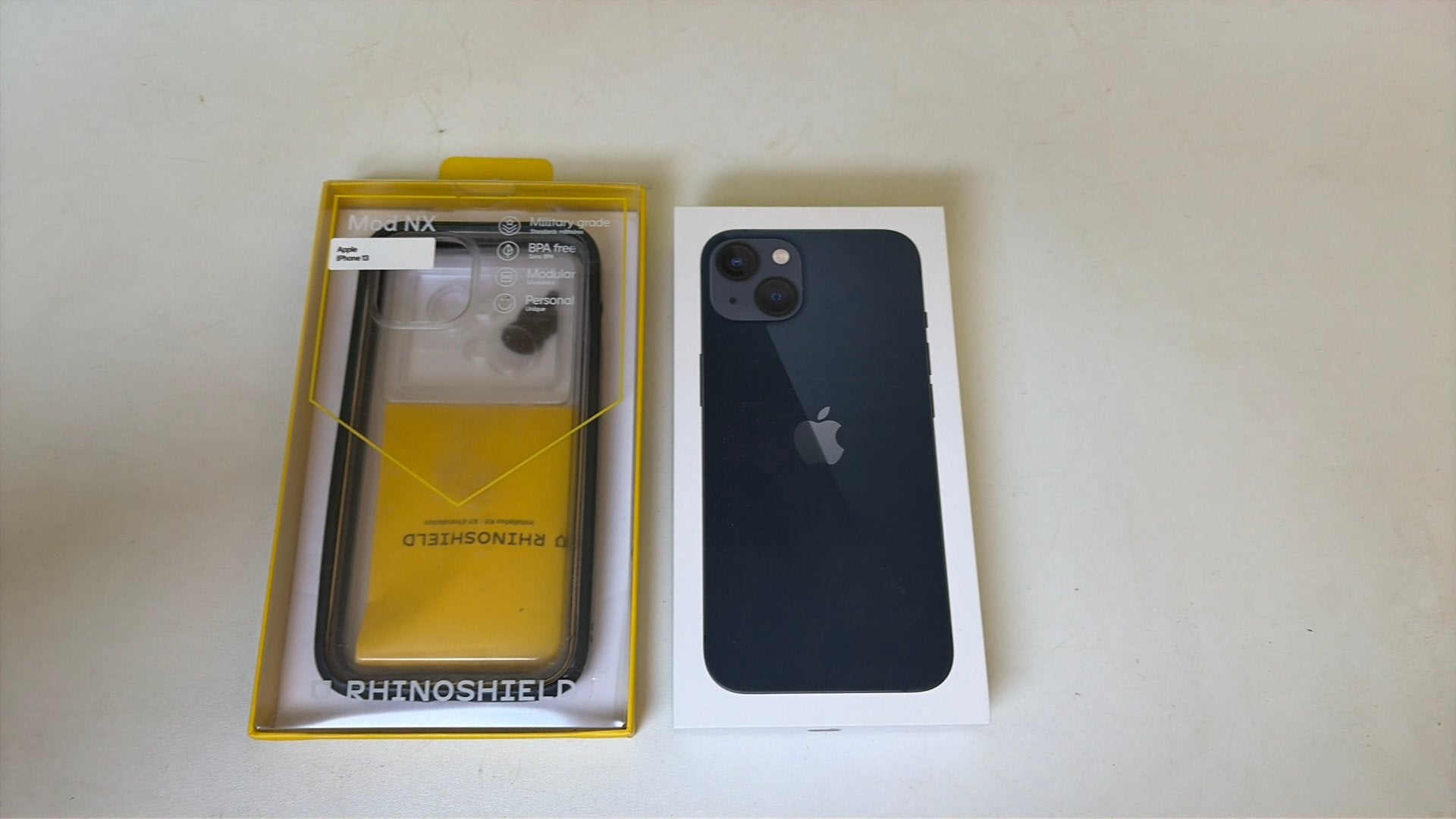 Iphone 13 + coque rhunoshield, Télécoms, 128 GB, IPhone 13, Utilisé, Sans abonnement