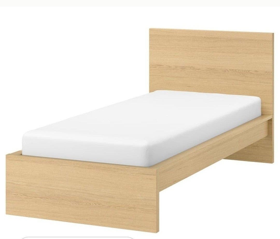 lit 1 personne Ikea Malm avec Sommier ( matelas non fourni), Maison & Meubles, Enlèvement