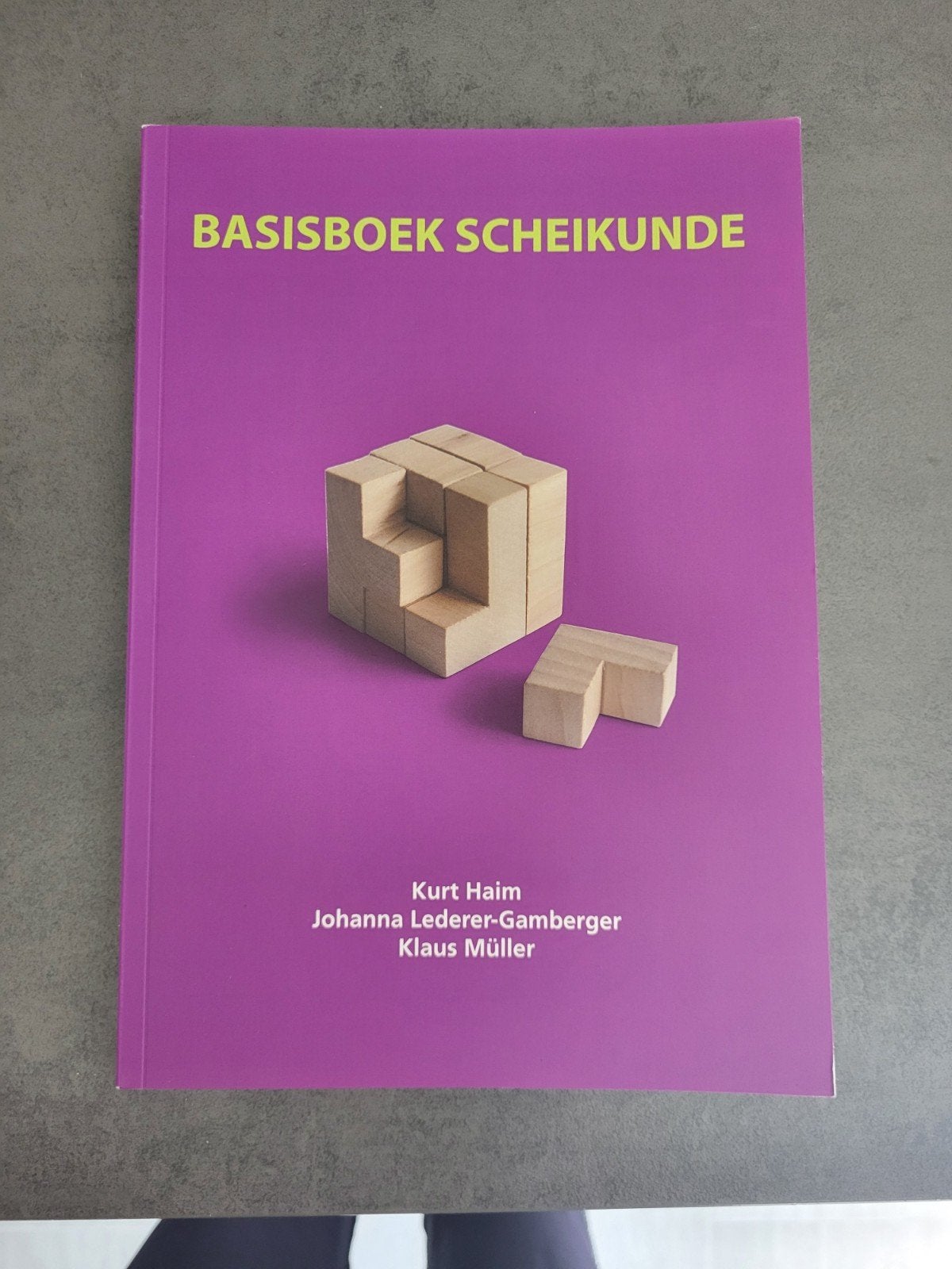 Kurt Haim - Basisboek scheikunde, Livres, Neuf, Enlèvement ou Envoi, Kurt Haim; Johanna Lederer-Gramberger; Klaus Müller, Autres niveaux