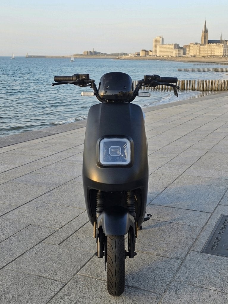 Electric scooter B klasse, Autres modèles, Classe B (45 km/h), Enlèvement, Utilisé