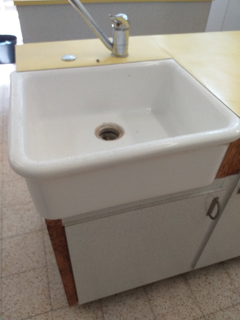 Evier en porcelaine (9 disponibles), Bricolage & Construction, Sanitaire, Enlèvement, Utilisé, Lavabo