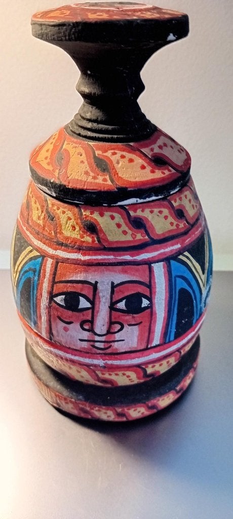 HOUTEN POT MET DEKSEL UIT CHILI, Antiek en Kunst, Curiosa en Brocante, Ophalen of Verzenden
