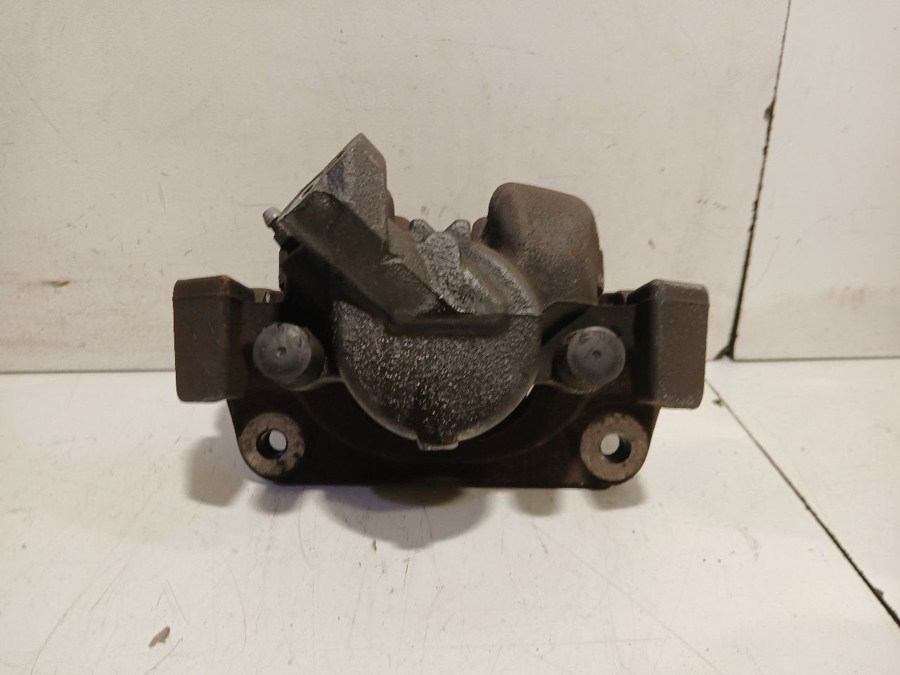 Remklauw links voor Opel Combo, Onderdelen@venauto.nl, Van der Ven Autorecycling B.V., Gebruikt, Ettenseweg 76, 4706 PB Roosendaal, The Netherlands