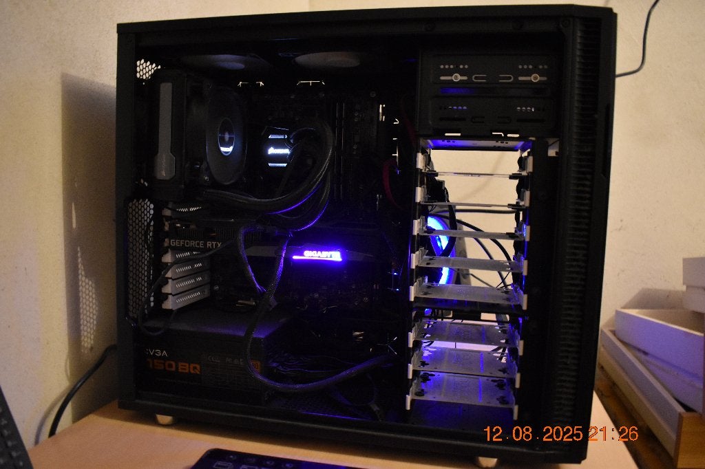 i9 9900k full tower met watercolingargbcorsair moederbord, Computers en Software, Ophalen, Gebruikt, Intel Core i9, Gaming