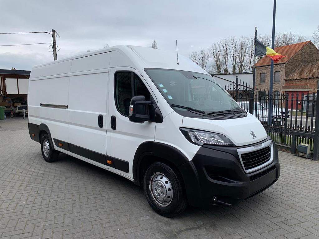 Peugeot Boxer 2.2HDI MAXI 2020 99 000km euro6, Auto's, Euro 6, 120 kW, Bedrijf, Diesel