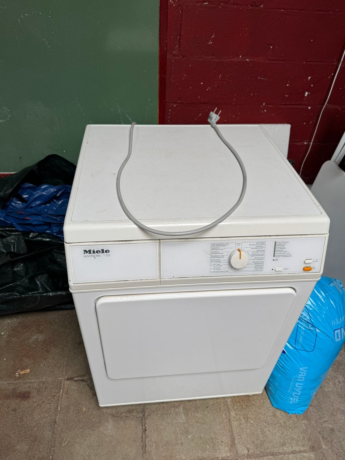 Droogkast Miele Novotronick T223, Electroménager, Enlèvement, Utilisé, Évacuation d'air