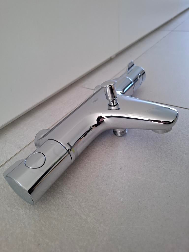Vanne thermostatique Grohe Grohterm 800
État neuf, Maison & Meubles, Salle de bain | Salle de bain complète, Enlèvement ou Envoi