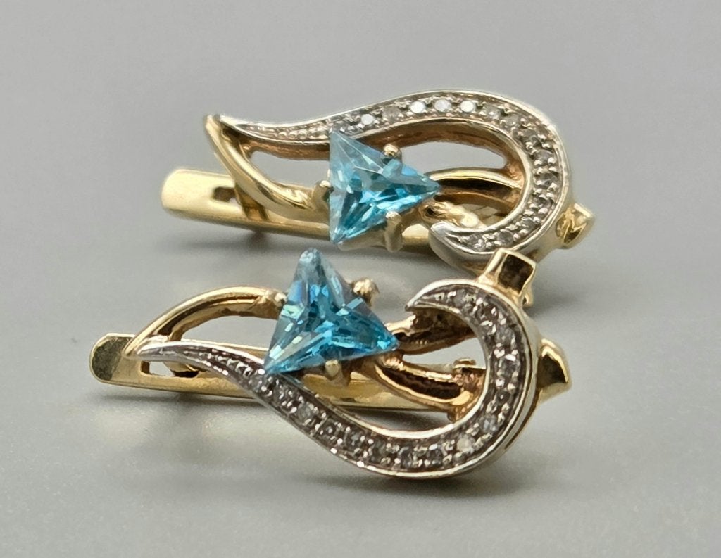 Gouden vintage oorbellen aquamarijn en diamant. 2026/407, Handtassen en Accessoires, Oorbellen, Zo goed als nieuw, Hangers, Goud