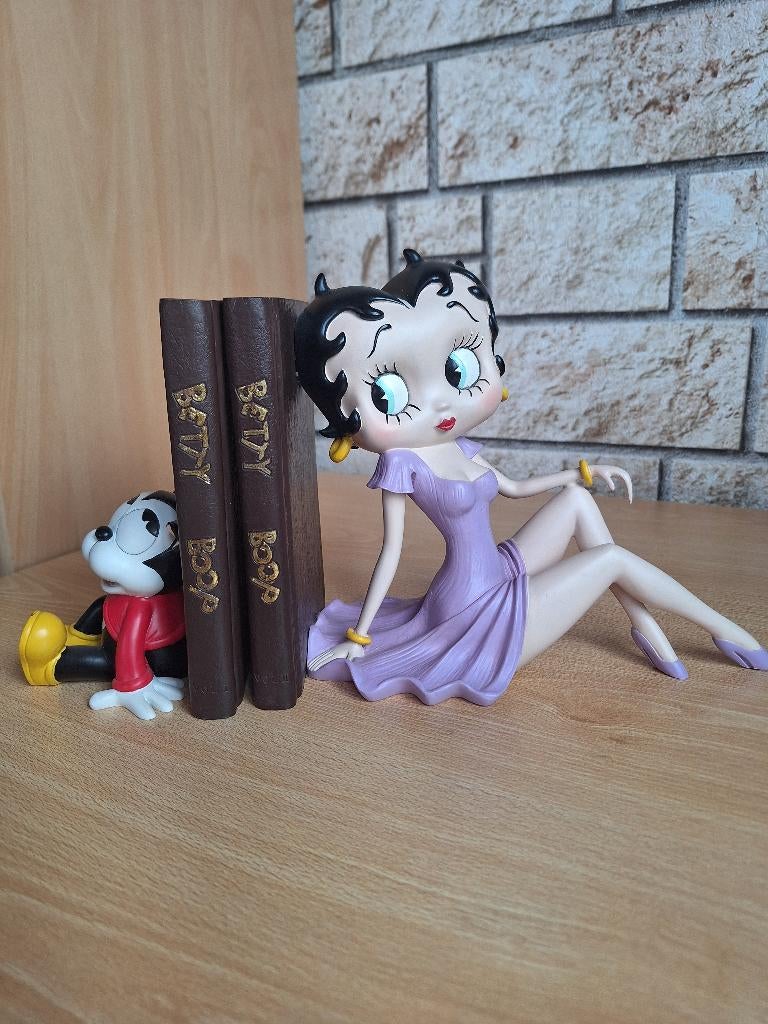 Betty Boop met paarse jurk, boekensteun 2003., Verzamelen, Ophalen of Verzenden, Nieuw, Mens