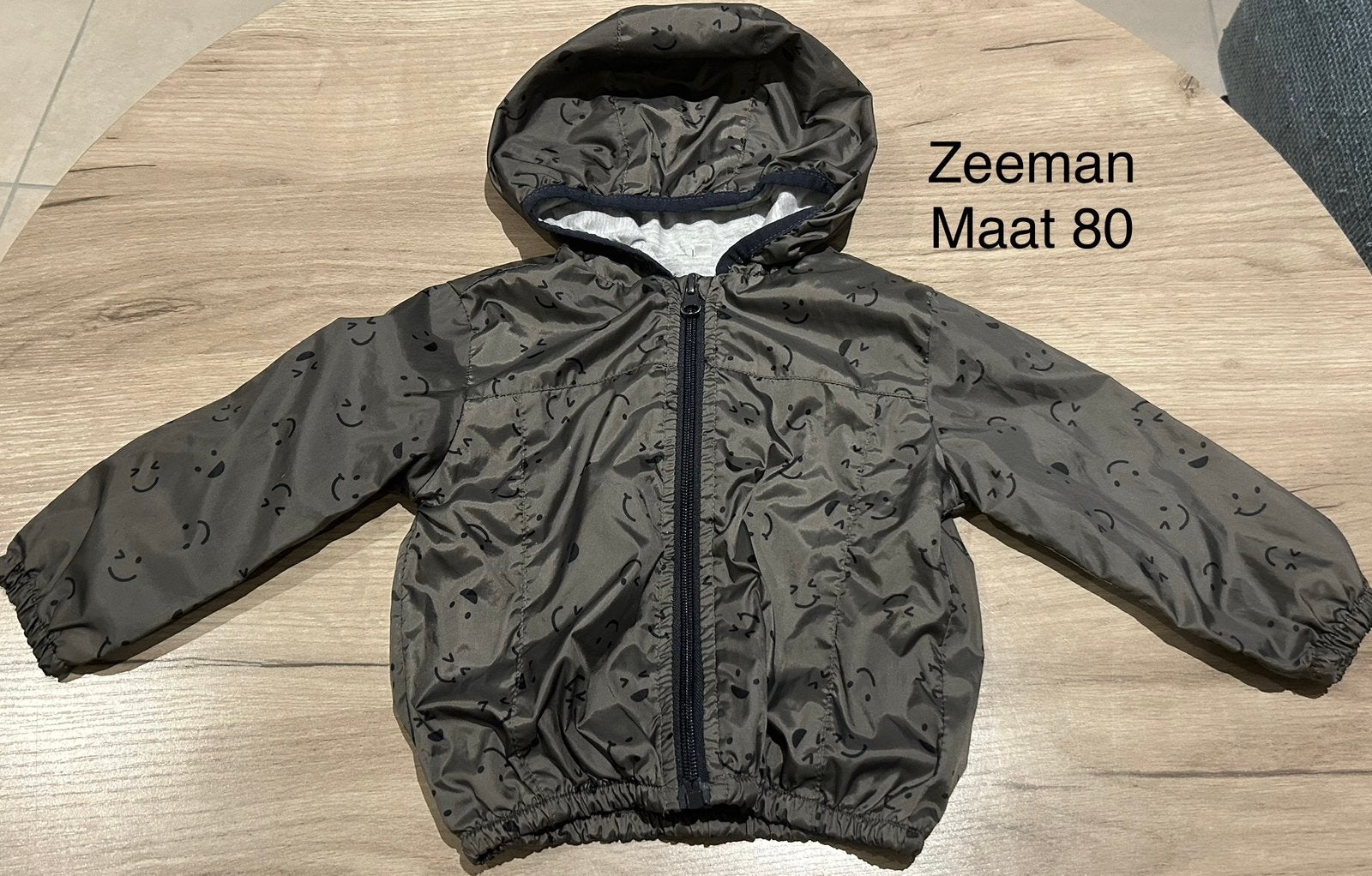 Donkergroen jasje (Zeeman, maat 80), Ophalen of Verzenden, Zo goed als nieuw, Jasje