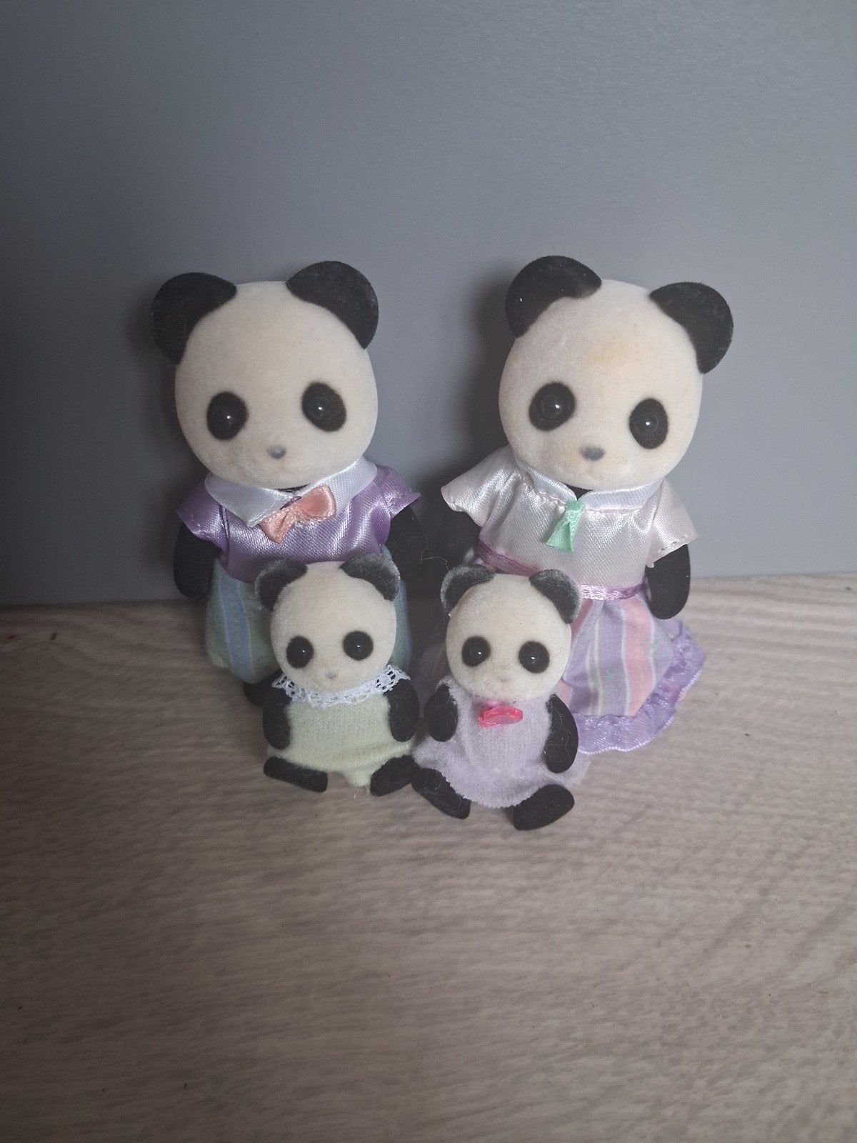 Famille de pandas de Sylvanie, Enlèvement ou Envoi, Neuf
