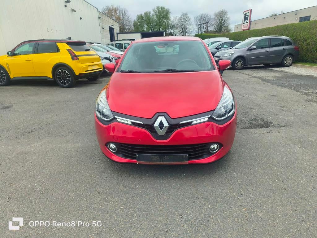 Renault clio, Autos, Renault, Rouge, Euro 5, Achat, Boîte manuelle