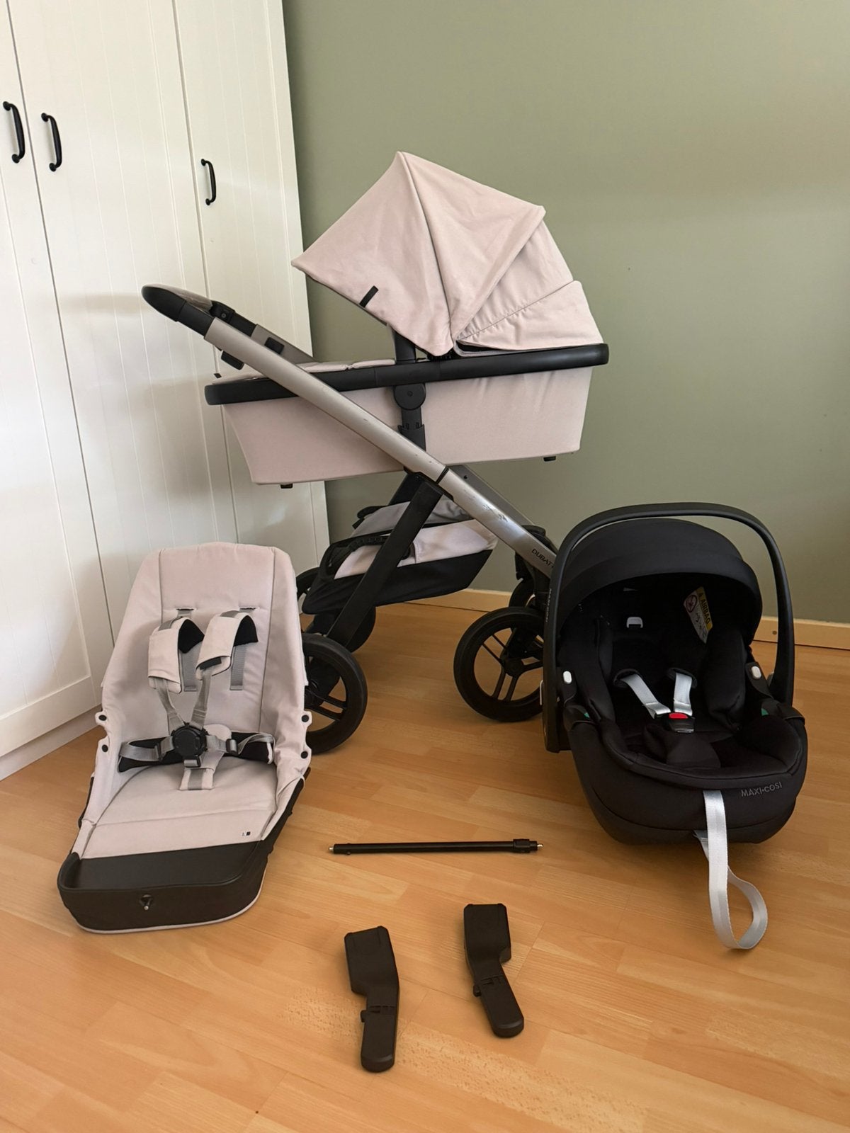 Dubatti Two Kinderwagen 3-in-1 Mix & Match Complete, Kinderen en Baby's, Ophalen, Zo goed als nieuw, Kinderwagen