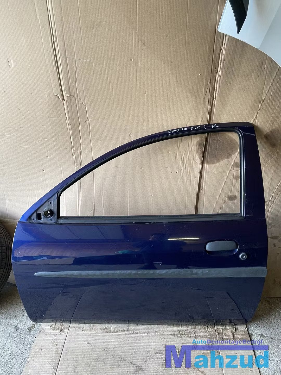 FORD KA blauw Links linker deur portier, Info@ford.com, Porte, Ford Motor Company, American Road 1
48126  Dearborn