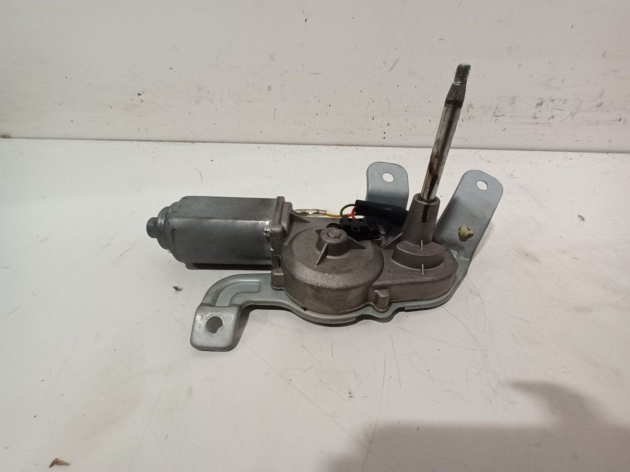 Ruitenwissermotor achter Chevrolet Spark, Onderdelen@venauto.nl, Van der Ven Autorecycling B.V., Gebruikt, Ettenseweg 76, 4706 PB Roosendaal, The Netherlands