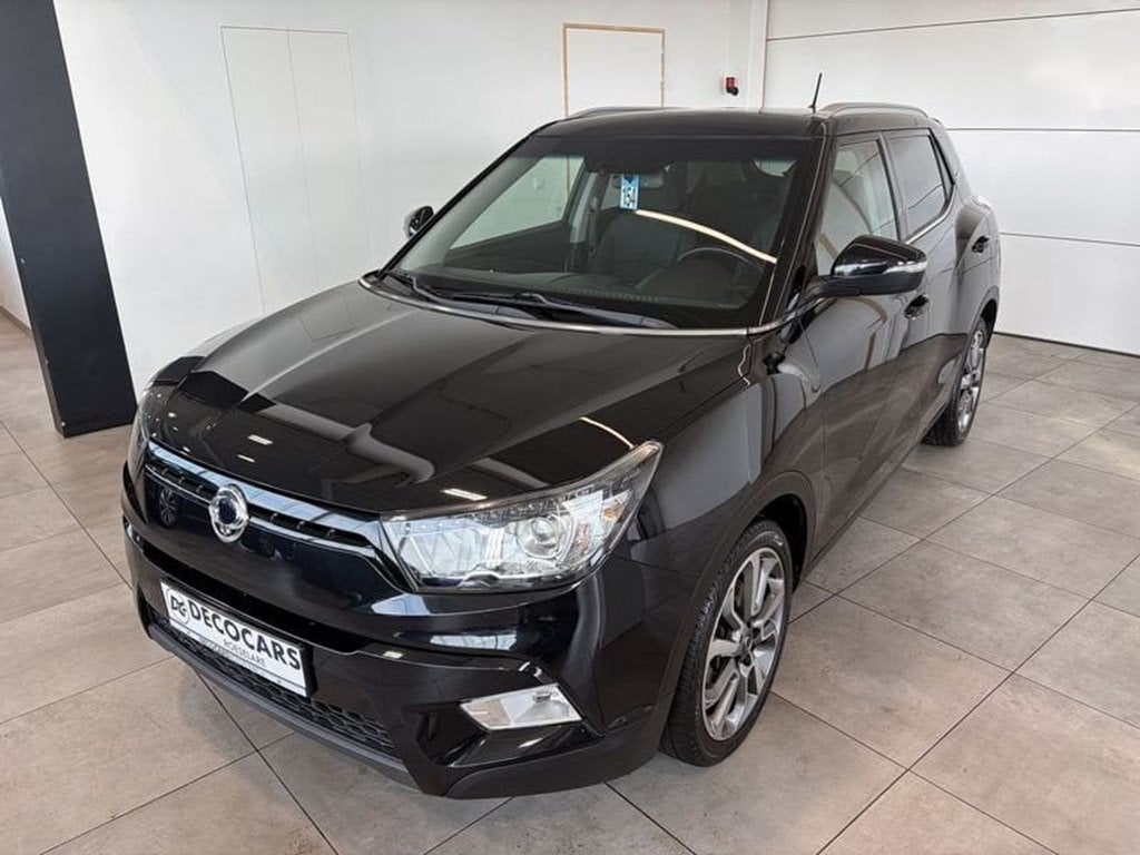 SsangYong Tivoli Camera / Airco / Cruise Control / Bleutoot, Autos, Achat, Euro 6, Noir, 5 portes