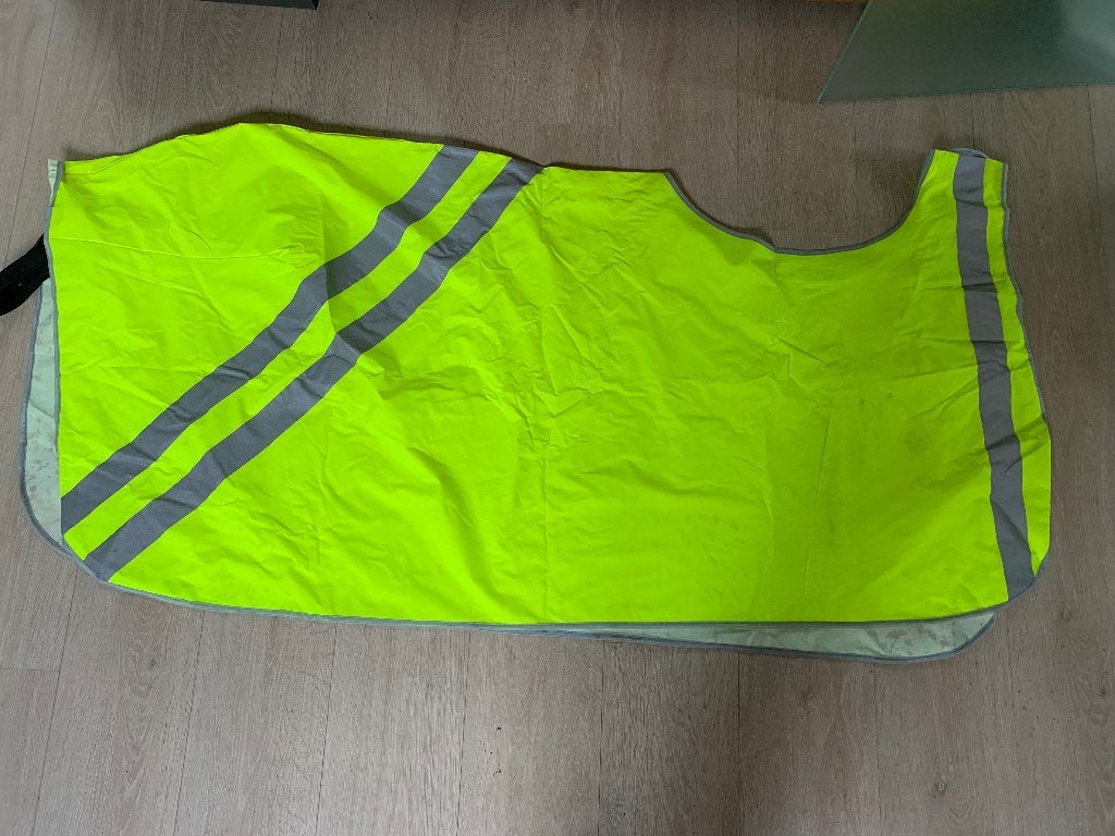 Uitrijdeken fluo, Dieren en Toebehoren, Full (L), Gebruikt, Overige merken, Ophalen of Verzenden