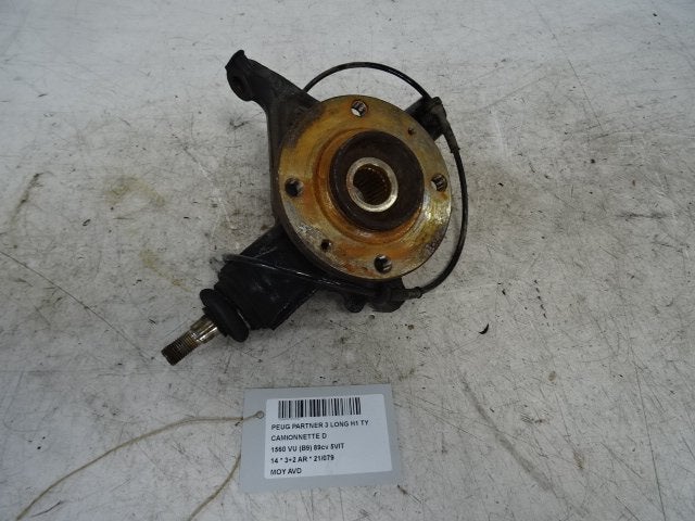 MOYEU DE ROUE AVANT DROIT Partner (GC / GF / GG / GJ / GK), Utilisé, Peugeot