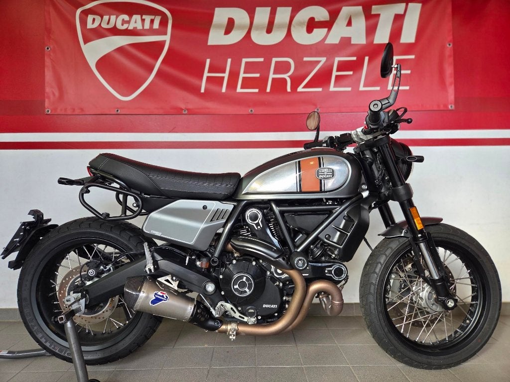 Scrambler Nightshift, Motoren, Motoren | Ducati, 2 cilinders, ABS, Minimaal motorrijbewijs A2, Handgeschakeld