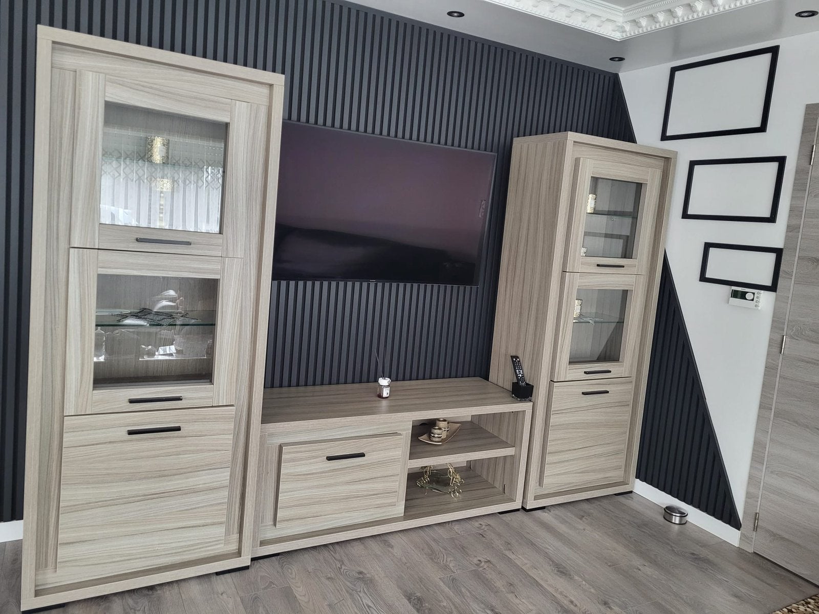 Lederen zetels, eettafel en stoelen, tv-meubel en salontafel, Huis en Inrichting, Ophalen, Gebruikt