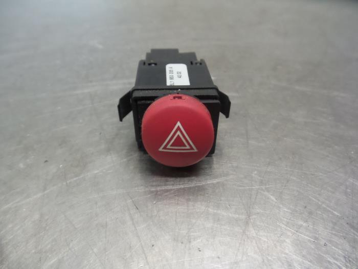 Paniekverlichtings Schakelaar van een Seat Ibiza (Ibiza 02-), Gebruikt, -, -, Ophalen of Verzenden
