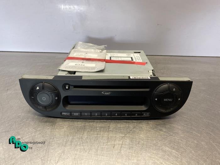 Radio CD Speler van een Fiat 500 (500 07-), Gebruikt, -, -, Ophalen of Verzenden