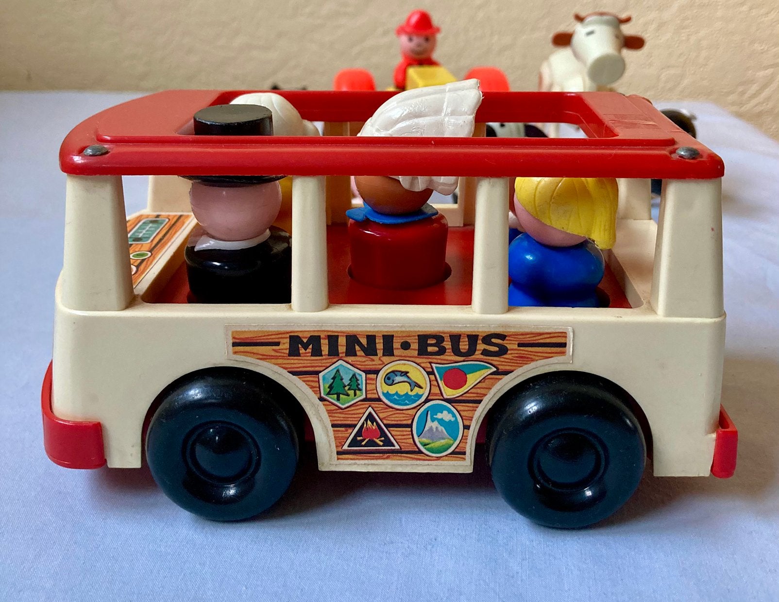 Fisher-Price minibus met poppetjes en dieren, Kinderen en Baby's, Ophalen, Gebruikt, Speelset
