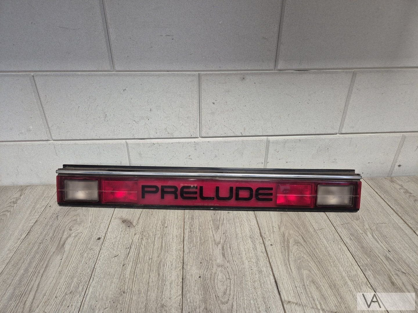 Honda Prelude achterlicht balk middelste deel Bassie&adriaan, Honda, Gebruikt, -, -