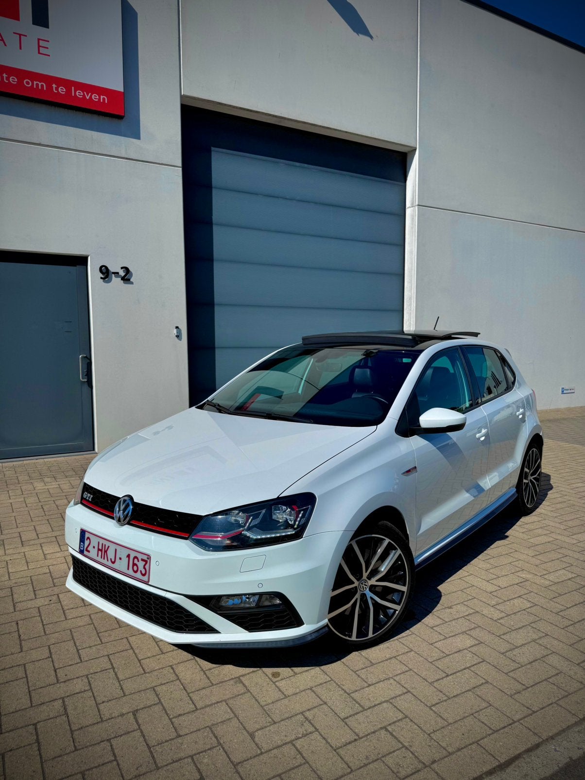 Volkswagen Polo GTI 1.8 TSI DSG – 2016, Auto's, Euro 5, Zwart, 4 cilinders, Wit