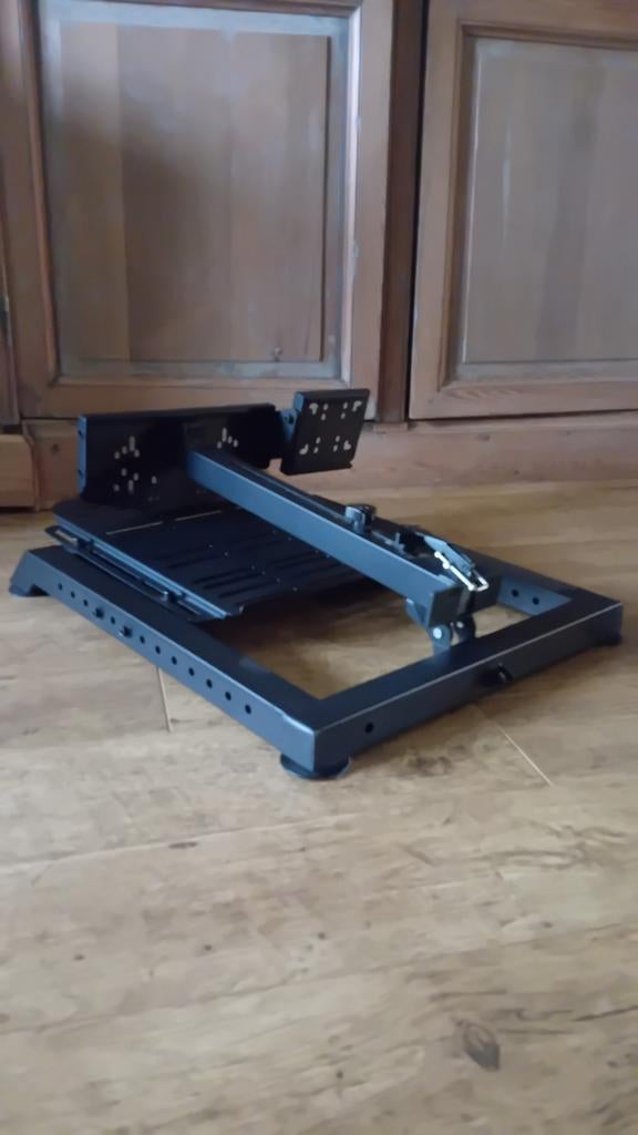 Simracing wheel stand, Games en Spelcomputers, Games | Pc, Ophalen of Verzenden