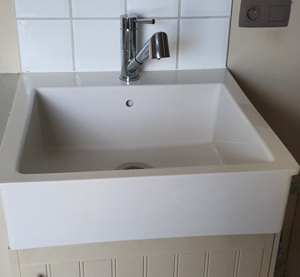 Ikea keramieken spoelbak + uitrekbare kraan Alibert, Doe-het-zelf en Bouw, Sanitair, Kraan, Ophalen