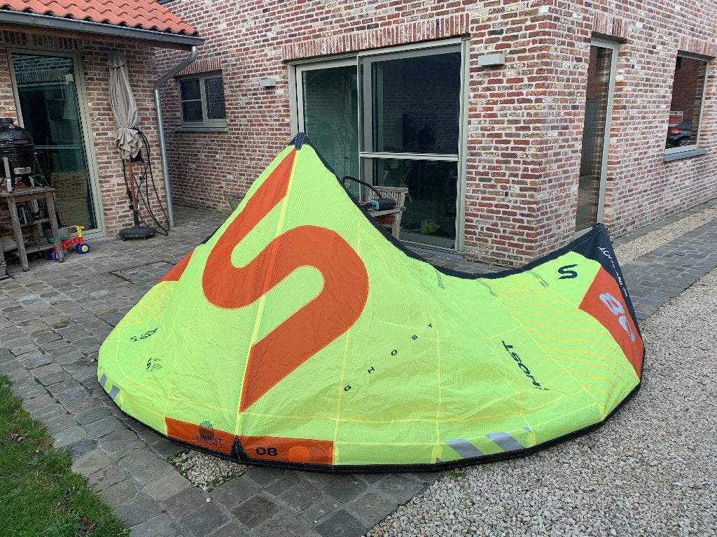 Slingshot  Ghost V3 8m, Watersport en Boten, Kitesurfen, Ophalen, Gebruikt, 8 m², Kite