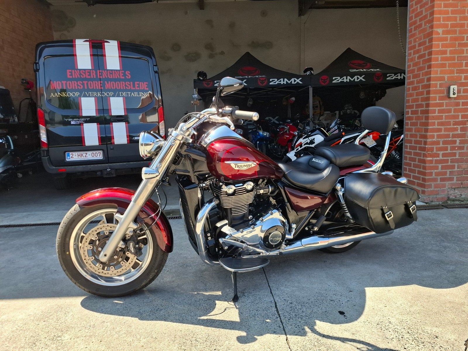Triumph thunderbird 1700cc 10.oookm, Motos, Motos | Harley-Davidson, Entreprise, Chopper, plus de 35 kW, ABS, Échappement sport