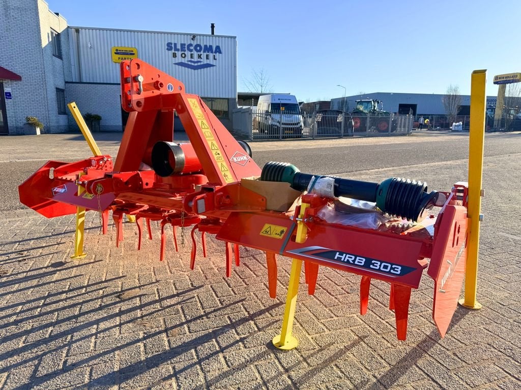 Kuhn HRB303D Rotorkopeg, Articles professionnels, Labour